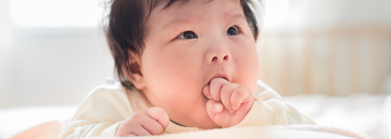 Your baby can’t talk, but he can tell you when he’s hungry or full